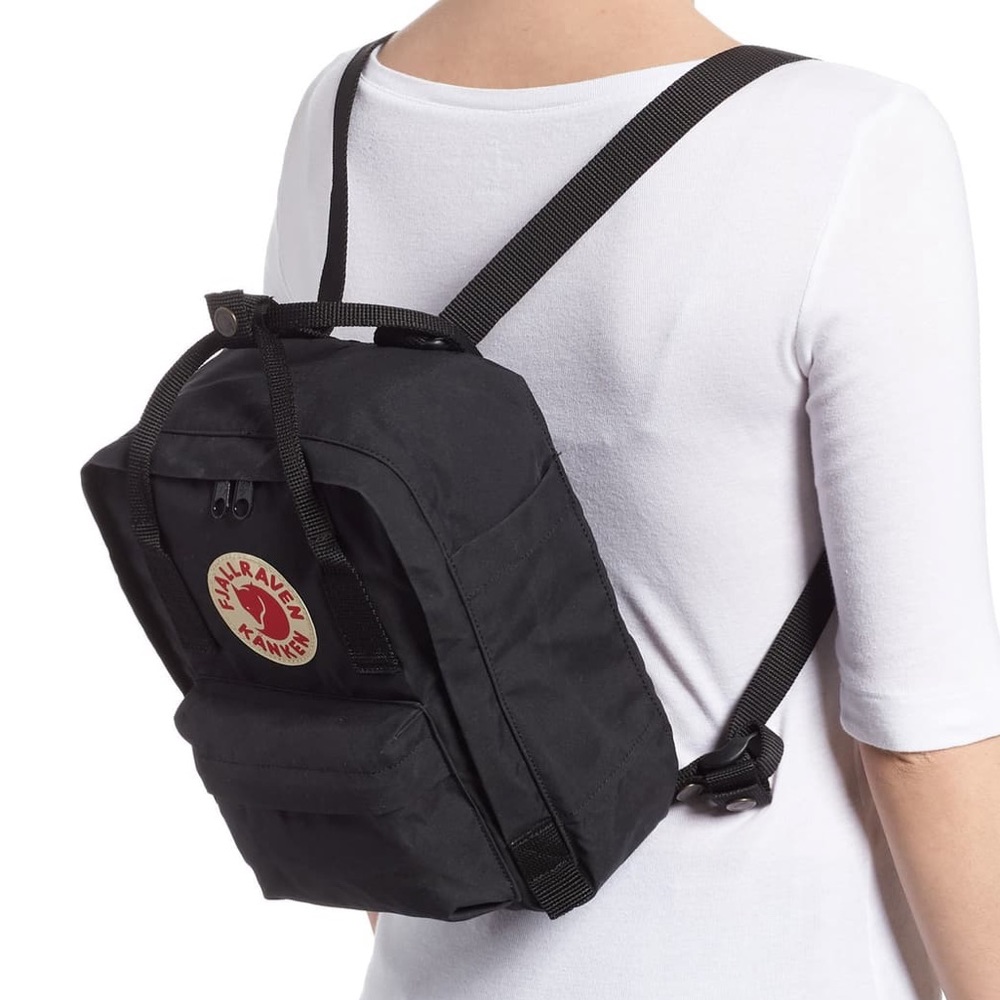 FJALLRAVEN mini Kånken' Water Resistant Backpack